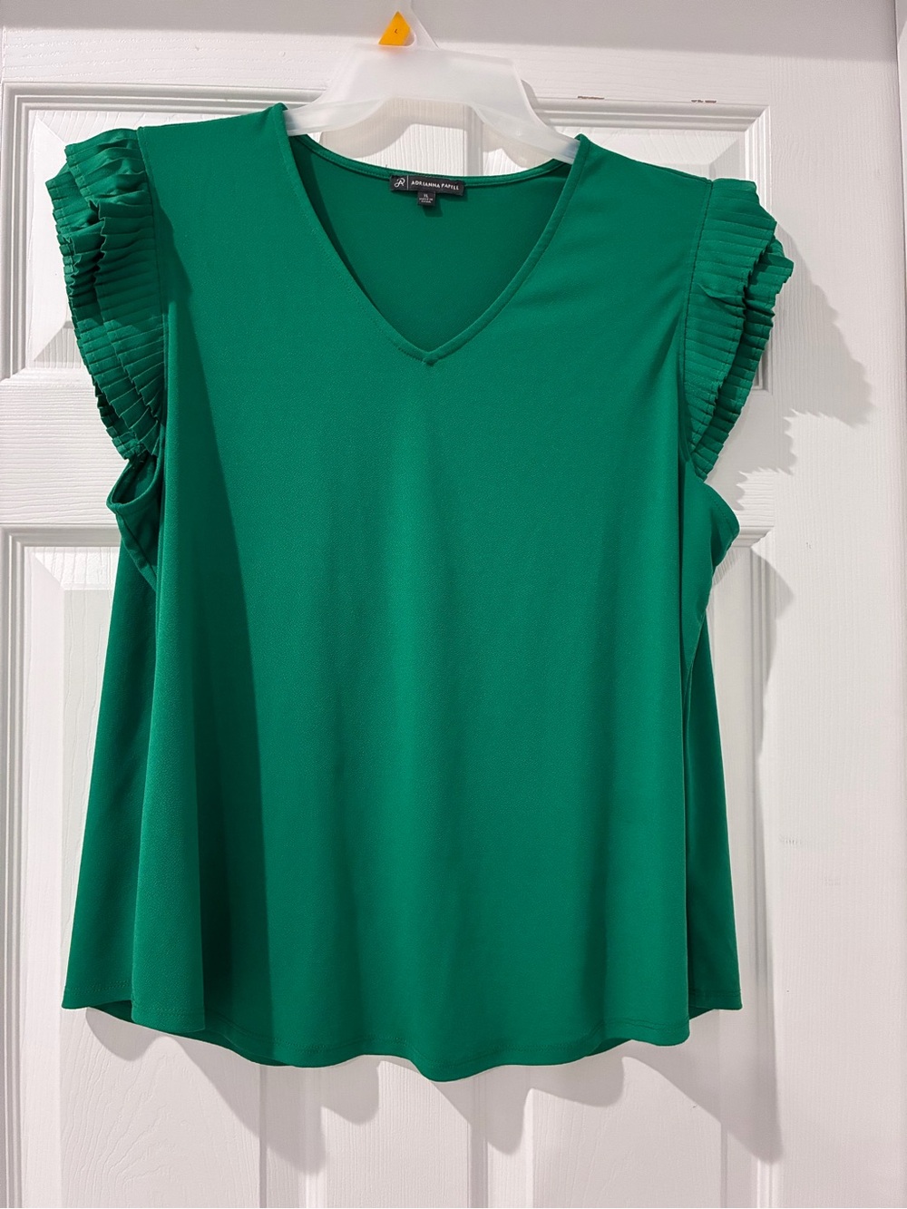 Adrianna Papell Emerald Green V-Neck Flutter Sleeve Blouse